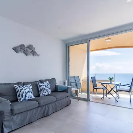 Vistas Al Mar Apartment